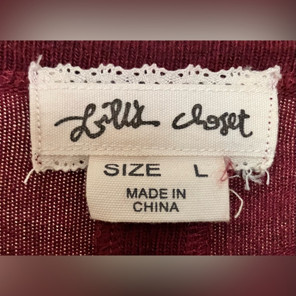Lili’s Closet Tunic With Chiffon Hem Wine Heather Size L - Picture 8 of 10